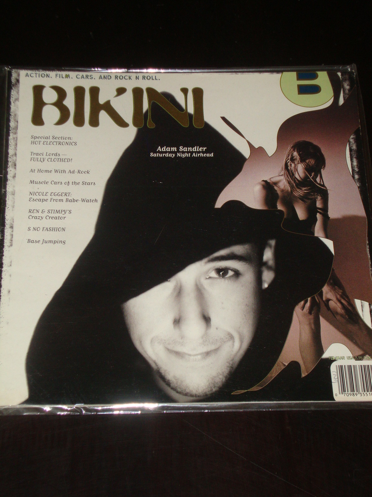 Vintage Bikini Magazine: November 1999 - 1absasb