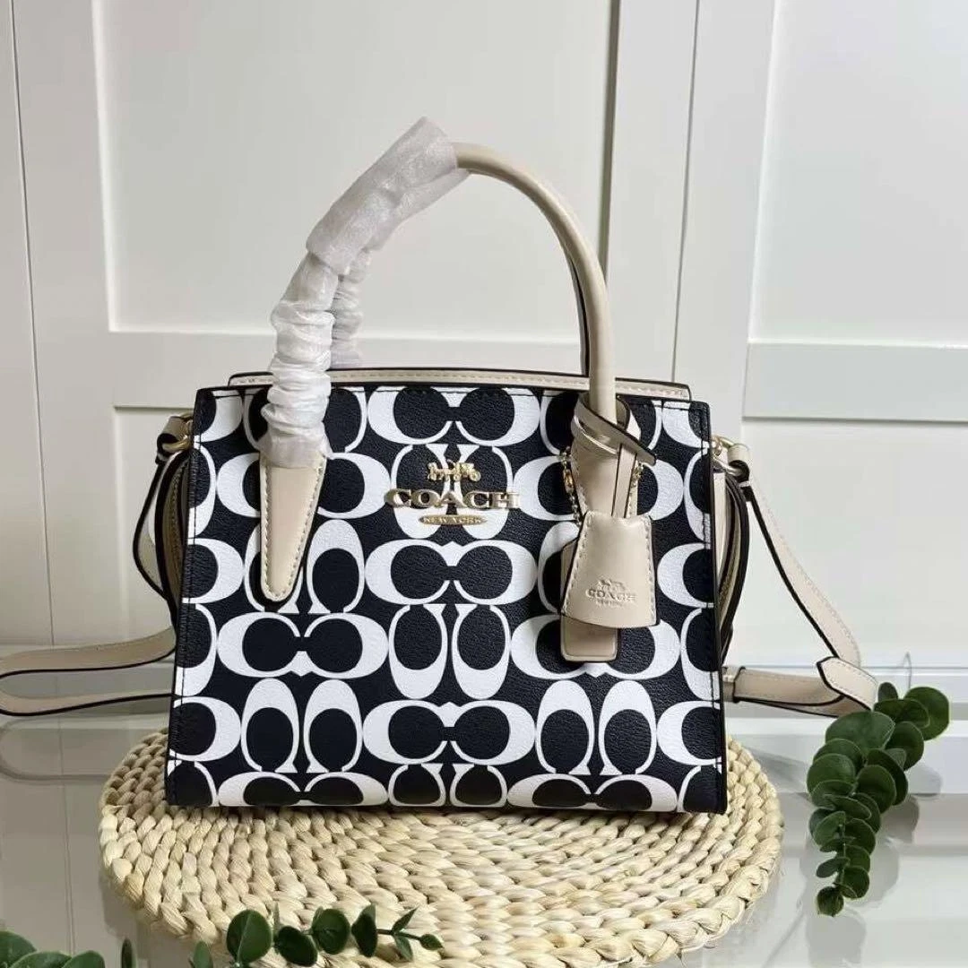 Coach Andrea Carryall CP080 Firmato Tela Oro Nero Multi Outlet Donna NUOVO