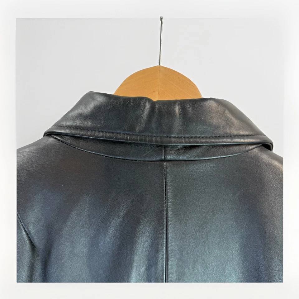 Chaqueta para mujer GAP de cuero genuino negro con cremallera completa talla M mediana - cuero suave Foto 4 de 4