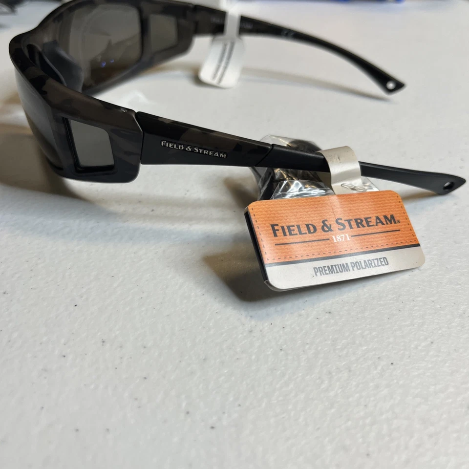 Field & Stream Black Camo Premium Polarized Sunglasses SR1117 NEW - Image 2 of 4