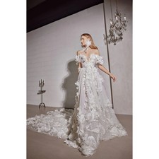 Elegant Wedding Dresses Off-Shoulder Deep V-Neck 3D Applique Ball Bridal Gowns