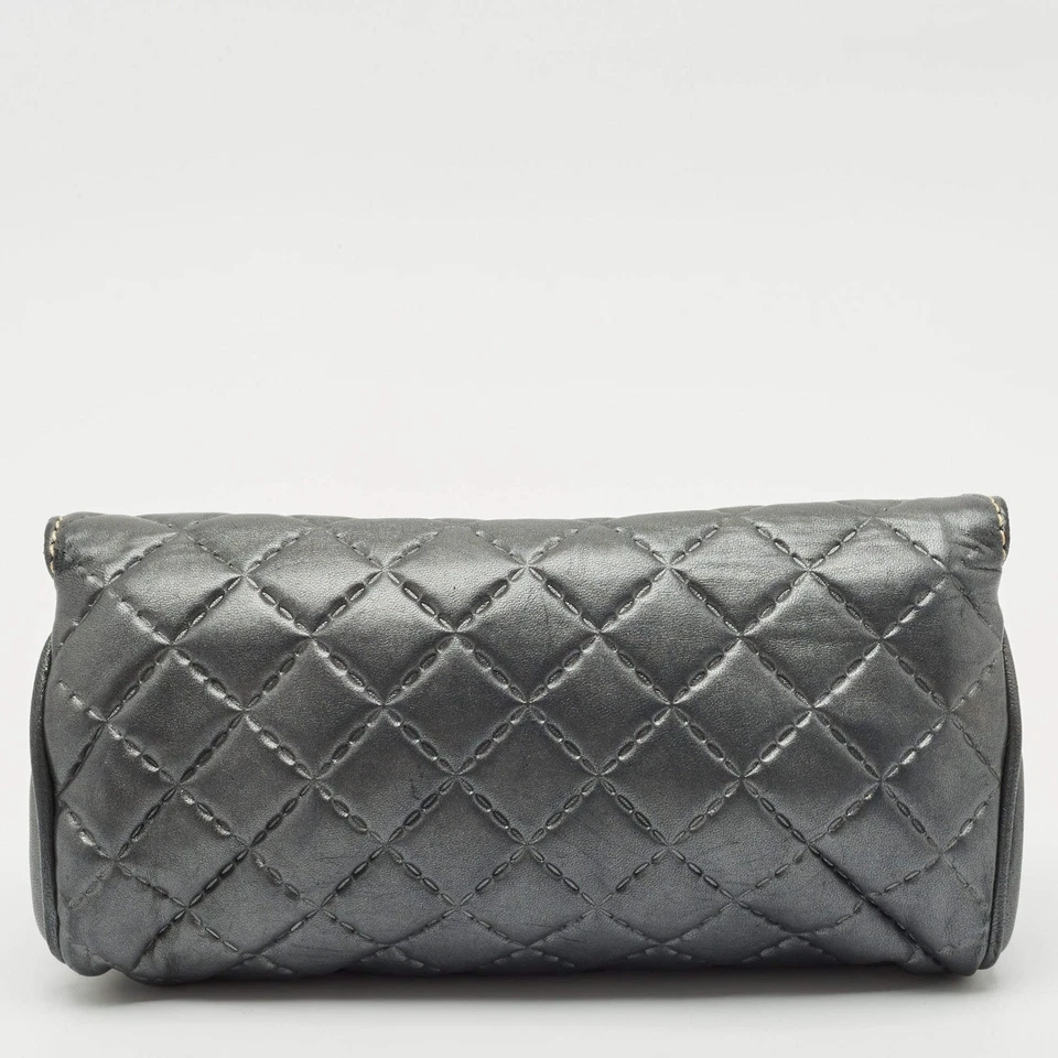 CH Carolina Herrera Metallic Grey Quilted Embossed Leather Flap Clutch - Image 4 of 4