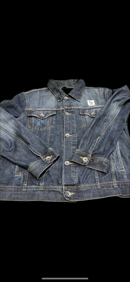 Chaqueta vaquera 96’ M Benetton para hombre, hecha en Túnez Foto 4 de 4