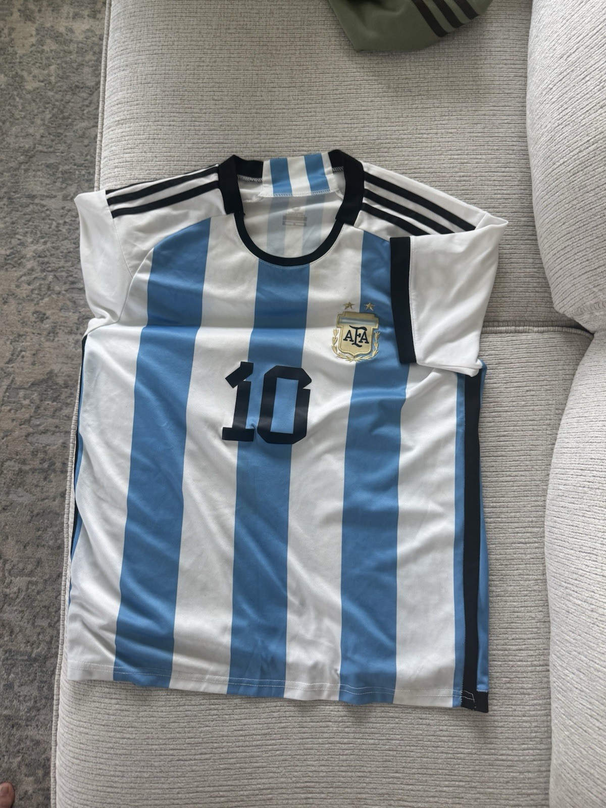 Lionel Messi Argentina Jersey Replica size m