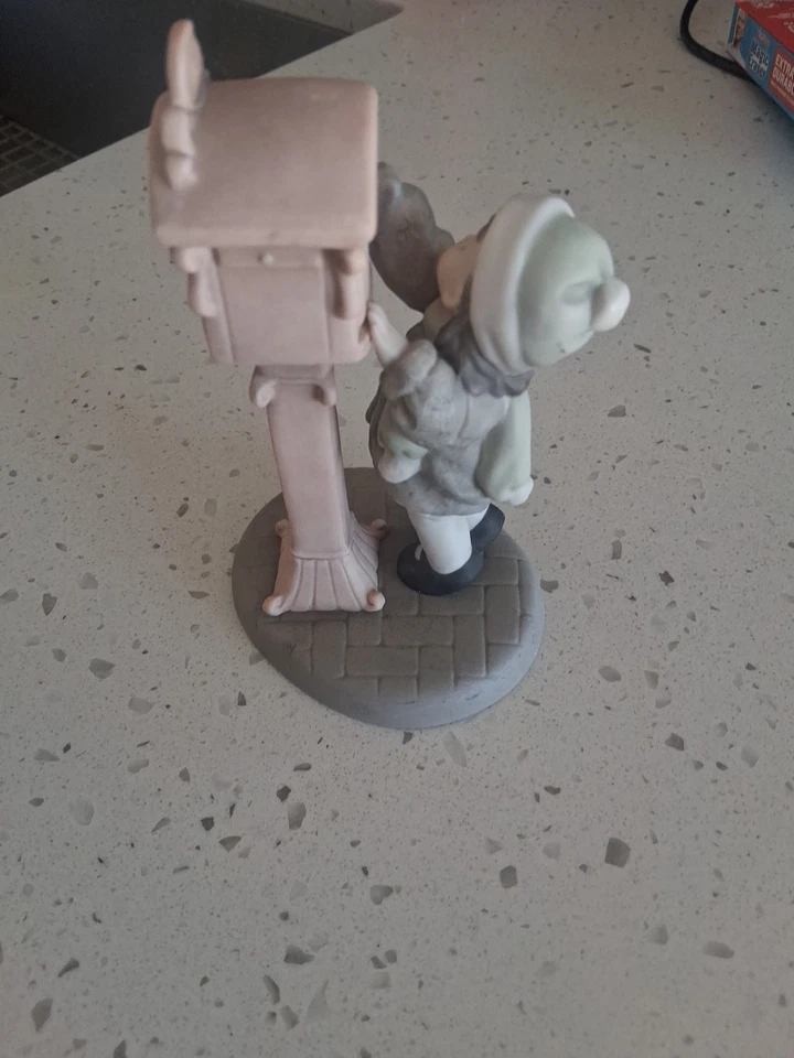 Enesco Pretty As A Picture "Sending Warmest Wishes" Girl With Mailbox  #284424 - Image 3 of 4