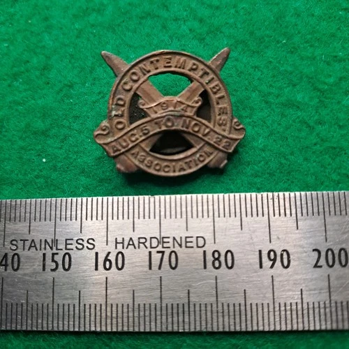 WW1 Old Contemptibles Association 1914 Toye Made Original Lapel Badge