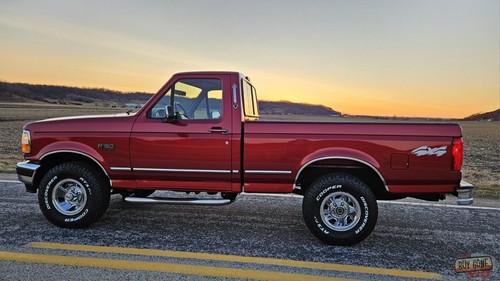 1996 Ford F-150 OBS Truck Factory Toredor Red Metallic Paint Short Bed Box 4x4 - Picture 39 of 40