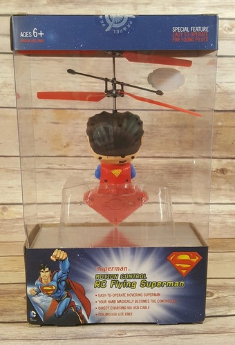 DC Comics Motion Control RC Flying Superman USB Cable Charge 6+ Indoor Use Only - Picture 2 of 9