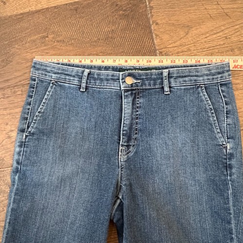Lauren Ralph Lauren Denim Shorts Women Blue Size 8 Petite 2 Side Front Pockets - Picture 7 of 11