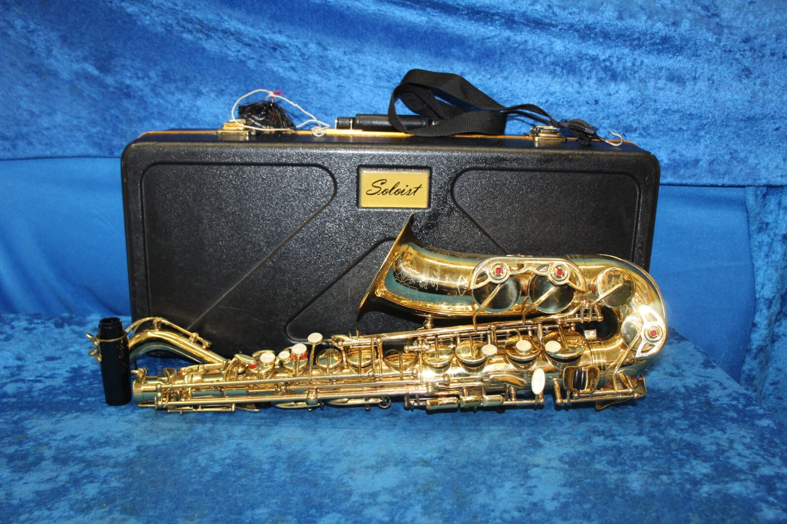 Selmer Soloist Alto Saxophone with Case Made in Taiwan 29705 AK064 eBay