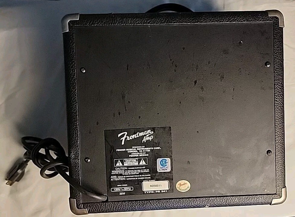 Fender Frontman Reverb Guitar Amp 38 W 120V60Hz Type PR 241 Falak