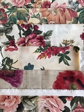 500g Vintage Fabric Scrap Bundle Sewing Remnants Red/Pink Floral 6 X Designs