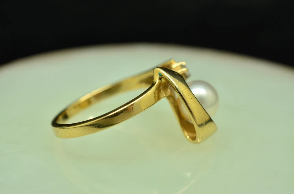 Anillo banda de diamantes y perlas blancas de oro amarillo de 14 K SGS talla 6,5 Foto 2 de 4
