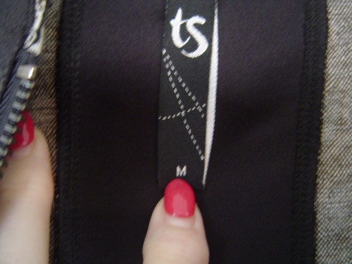 Quality Sue SUPERB LONG TS 14+ TAKING SHAPE l/sl HOODED JACKET Plus size M/20 - Picture 3 of 7