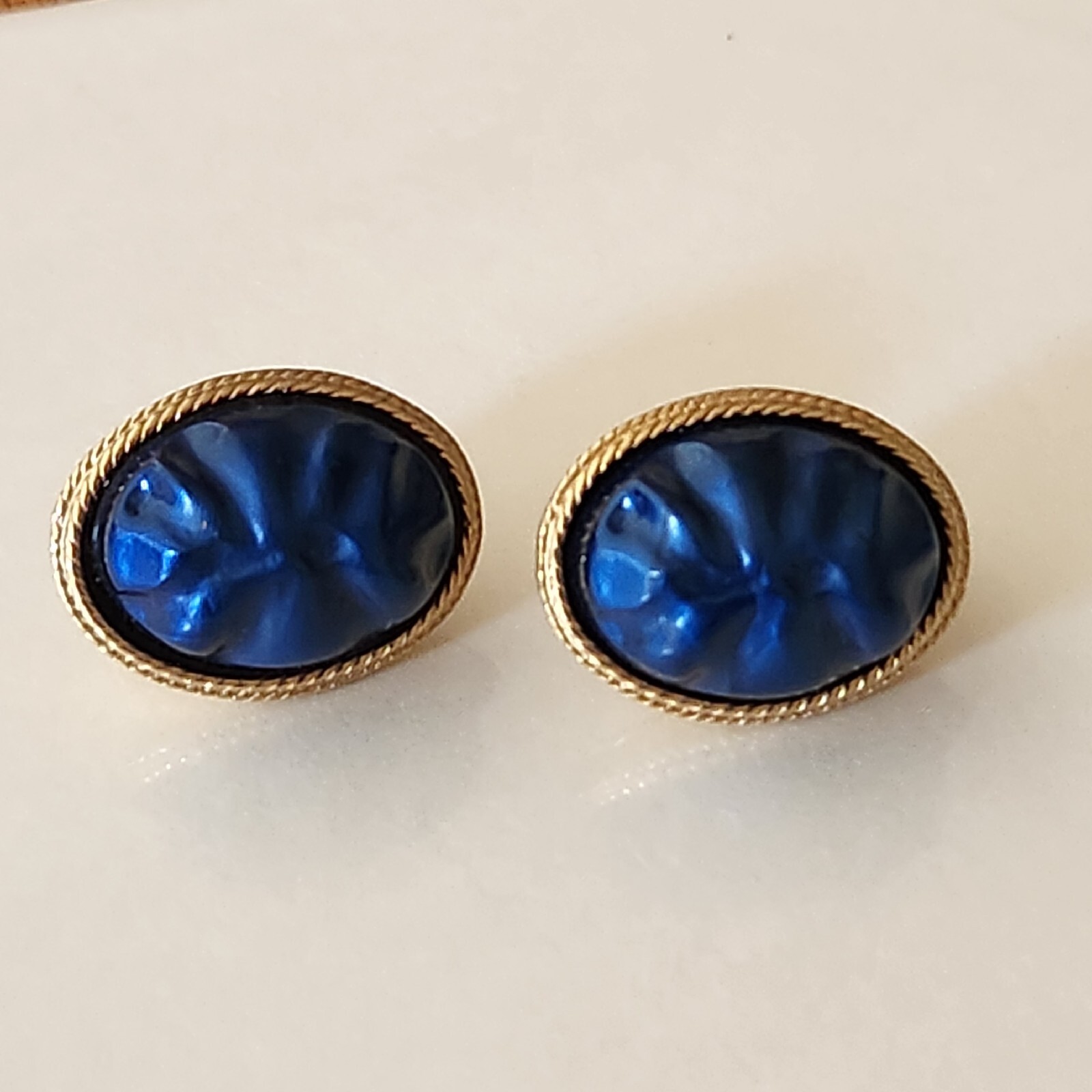 CASTLECLIFF Signed large Statement Blue Pearlesce… - image 3