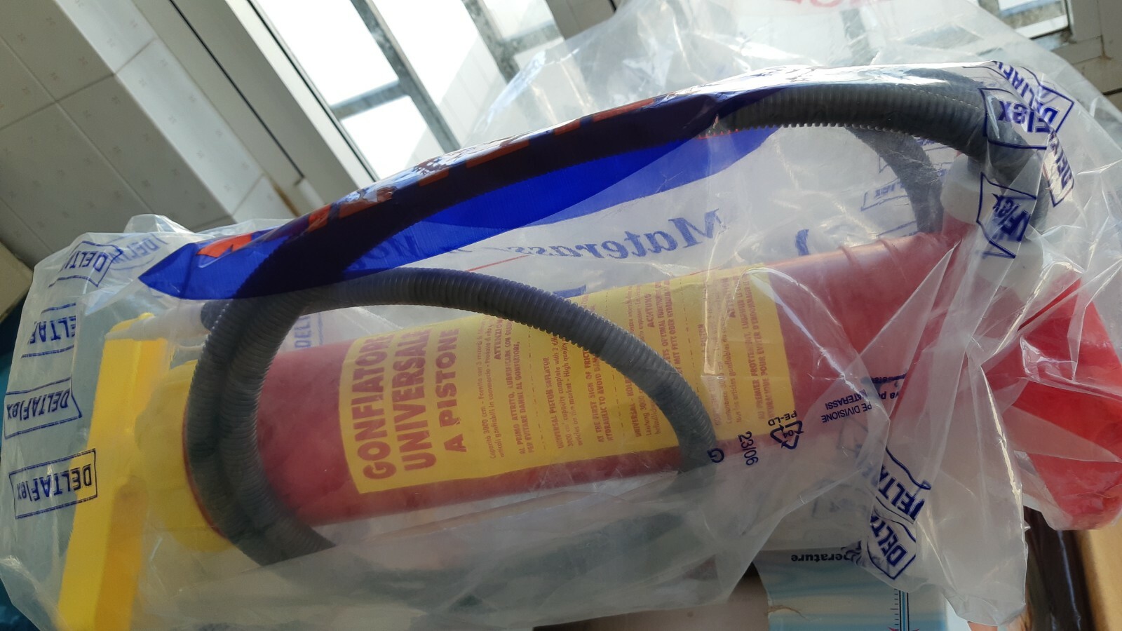 POMPA GONFIATORE A MANO CM. 48