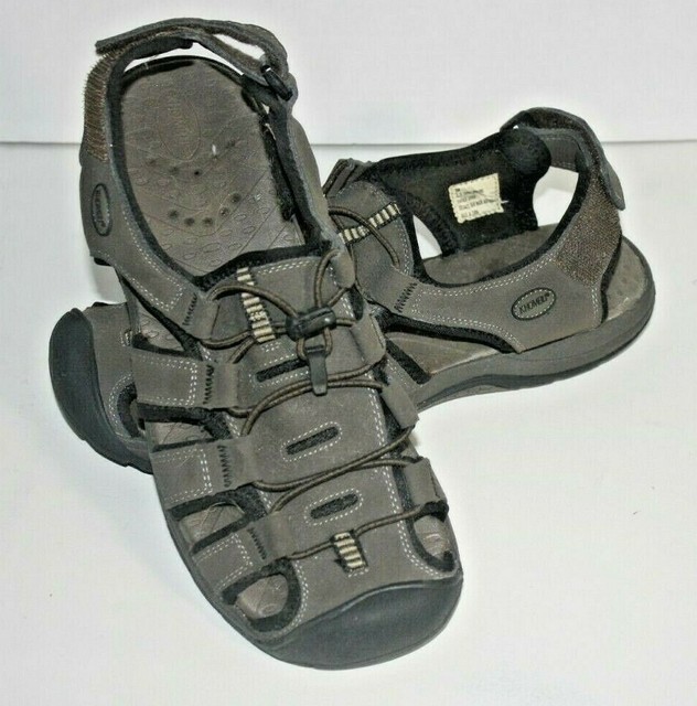 reef water sandals