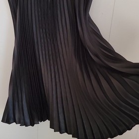 Vintage Victoria Secret Night Gown Medium Black Floral Pleaded Lingerie.