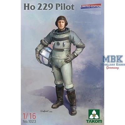 TAKOM MODEL TAK1023 Ho 229 Pilot (Limited edition) 1:16