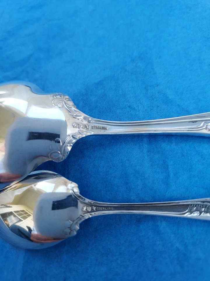 Colheres de demitasse e casca de açúcar desarmadas Reed & Barton Love - Imagem 4 de 4