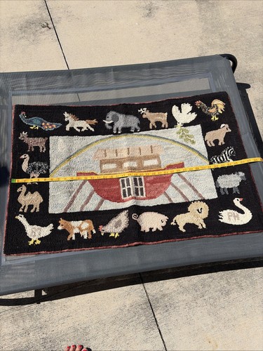 Antigua alfombra de trapo gancho vintage Arca de Noé firmada y fechada único dueño para no fumadores - Imagen 8 de 14