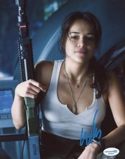 Michelle Rodriguez Avatar Autographed Signed 8x10 Photo ACOA