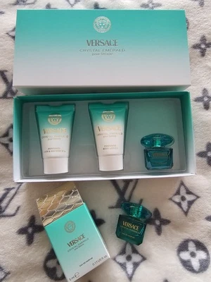 Versace Crystal Emerald Pour Femme Gift Set Plus Another 5ml Edp