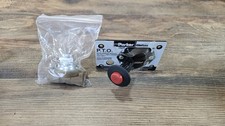 PARKER CHELSEA CONTROL 1-WAY VALVE SHIFTER 329648X w/ PRESSURE VALVE 378414