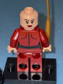 LEGO DC Batman #76056 Minifig - Talia Al Ghul -sh0291 -Light Scratches/No Cracks