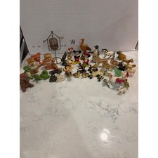 Lot of miscellaneous, tiny figures