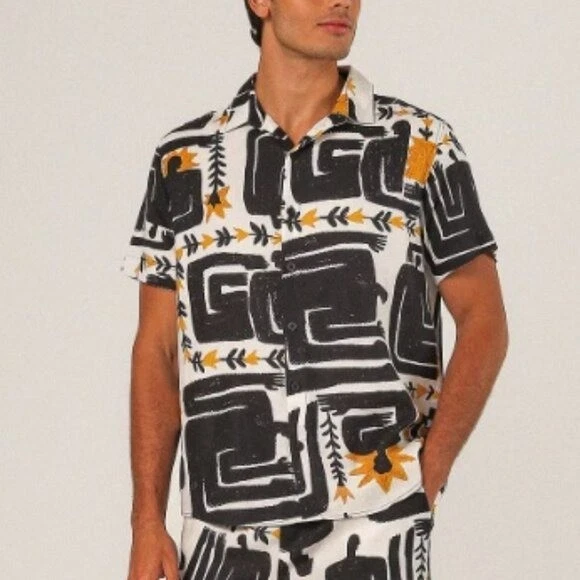 Riachuelo Incerti Tropical Print Button Down Shirt L Black Gold Vacation Resort
