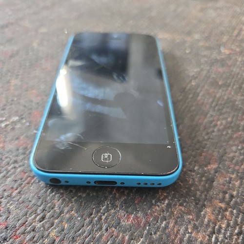 Apple iPhone 5C A1507 32GB Blue For Parts - Picture 3 of 3