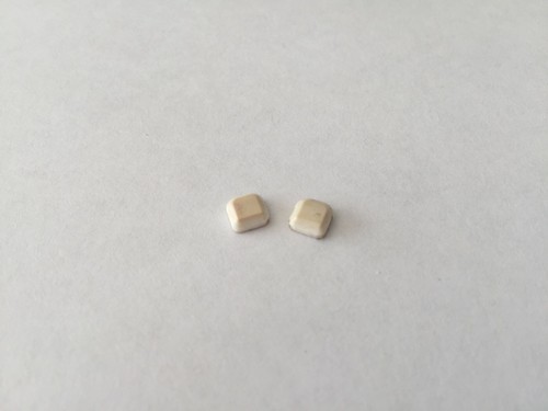 Cache en caoutchouc x2 pièce détachée nintendo ds lite USG-001 - Picture 1 of 2