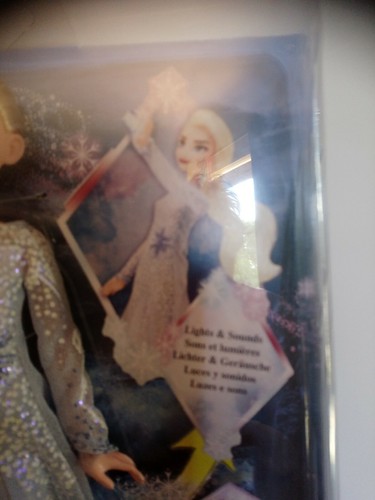 Poupée Elsa sons et lumières découverte magique Disney Frozen ll Hasbro - Picture 3 of 5