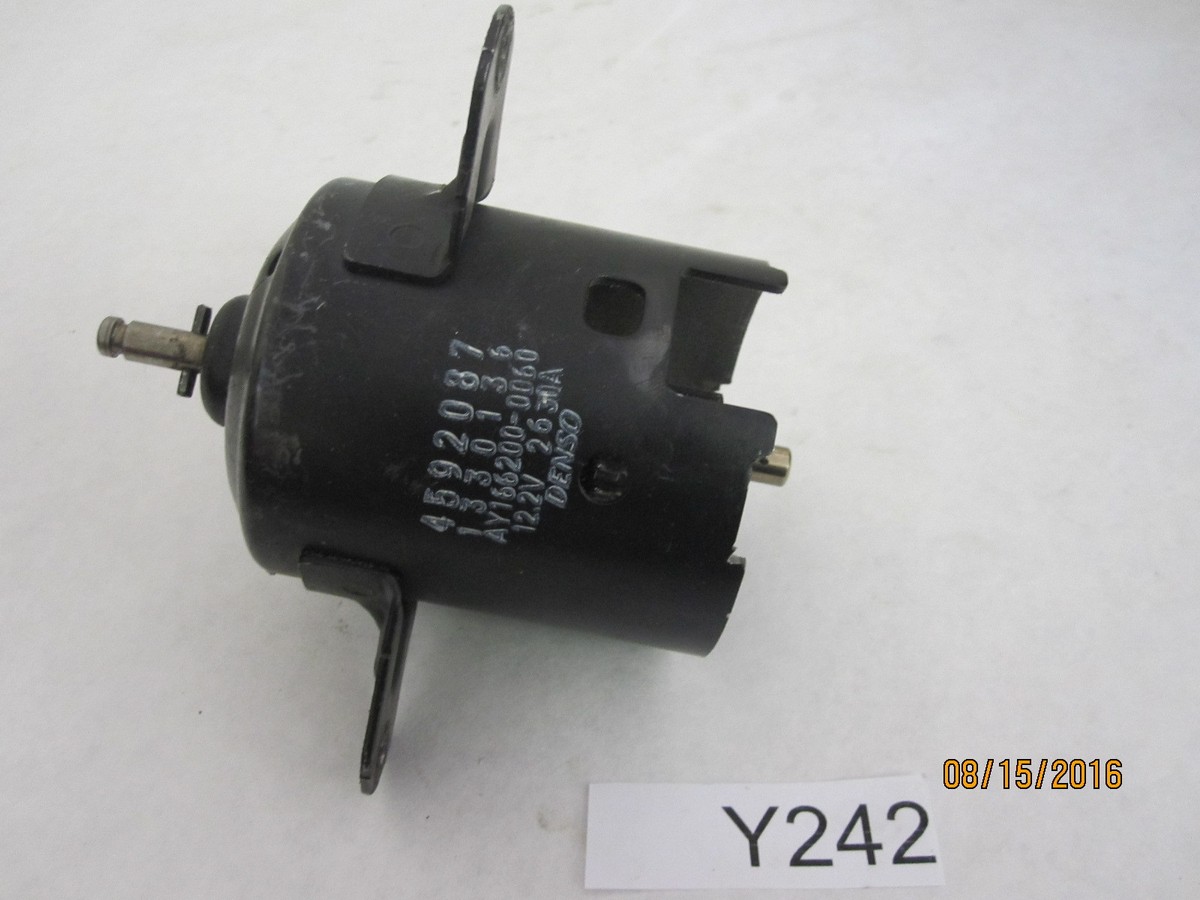 Denso Engine Cooling Fan Motor 4592087 1330136 AY166200-0060 12.2V 
