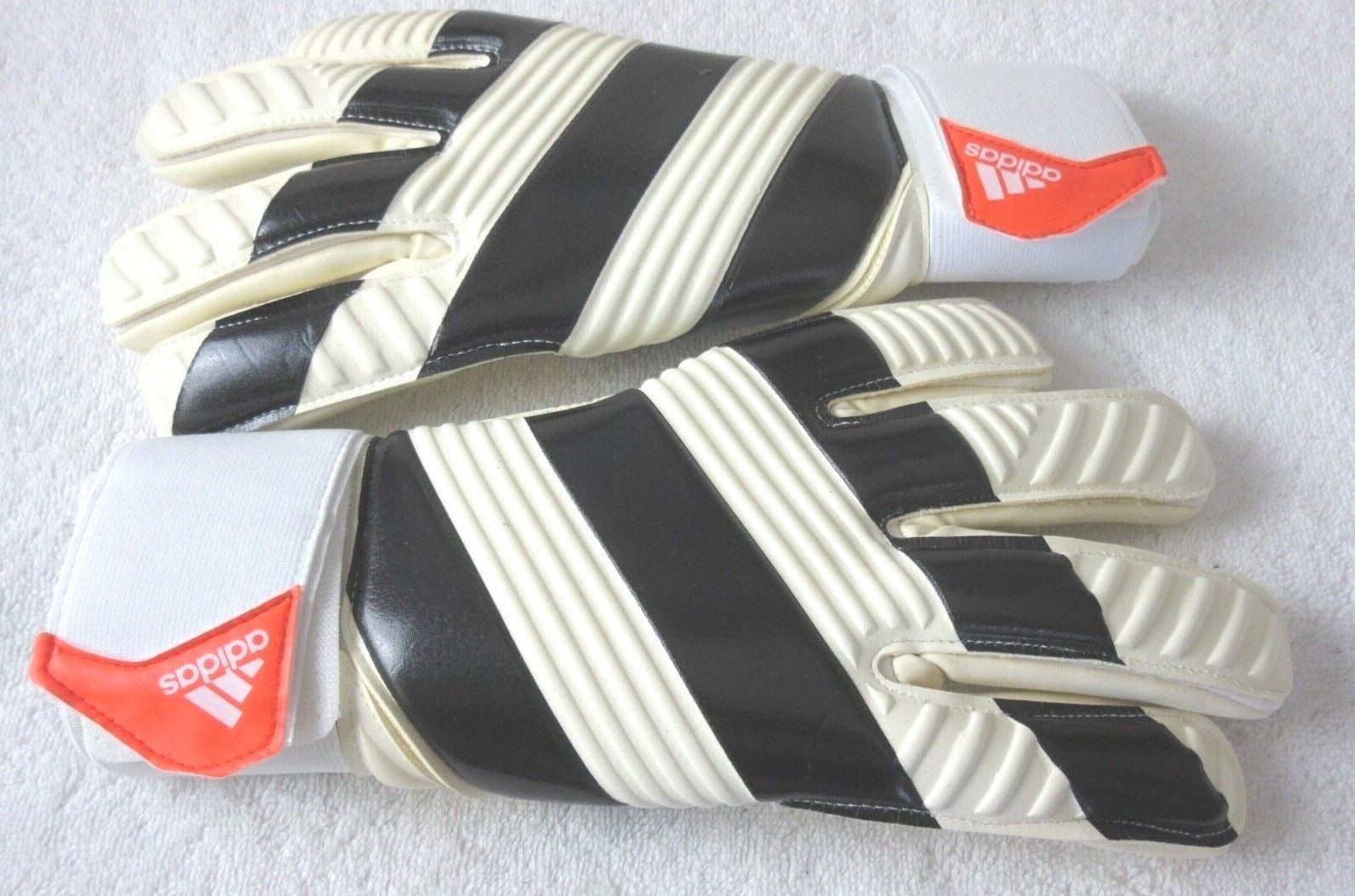 Men's Adidas Soccer Classic Pro Goalie Gloves White Black Seamless