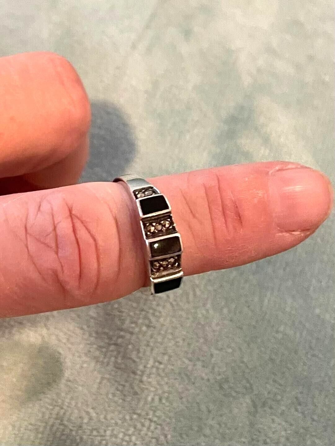 Sterling Silver Black Onyx and Marcasite Band Ring Size 6.75