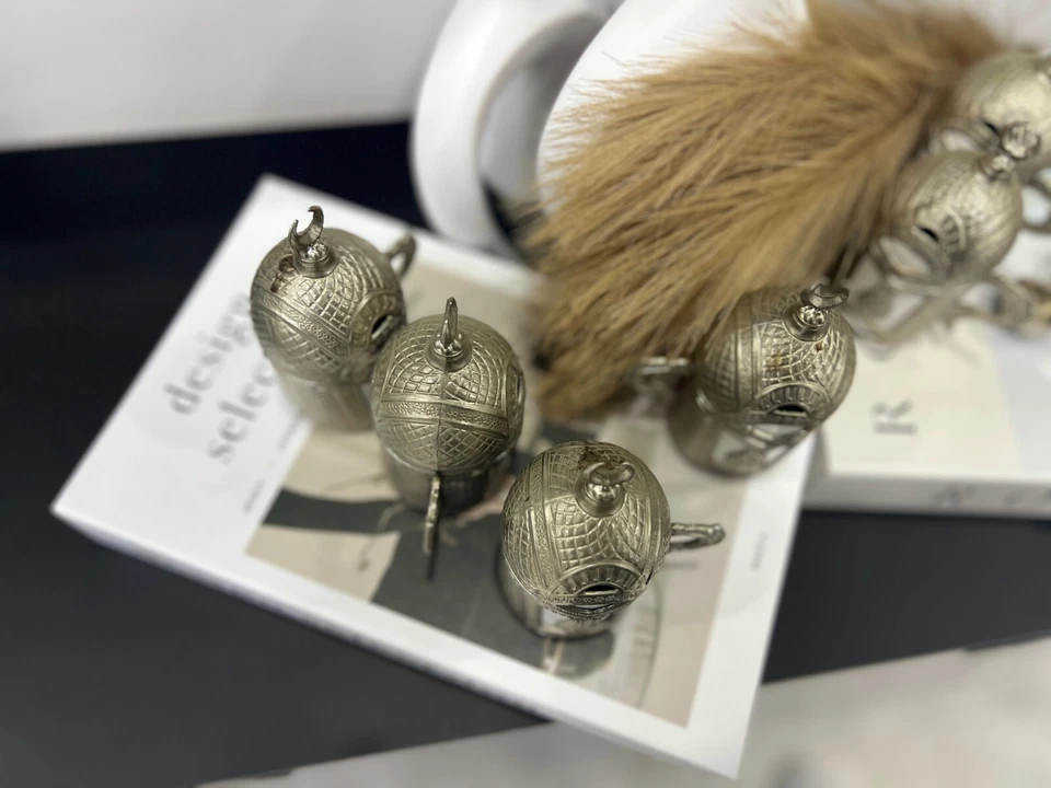 Antiguo juego de té turco hecho a mano de cobre - 6 tazas, 6 platos, cuchara y contenedor decoración vintage Foto 4 de 4