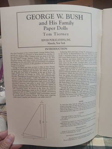 George W. Bush and His Family Paper Dolls By Tom Tierney 2001 uncut - Picture 6 of 19