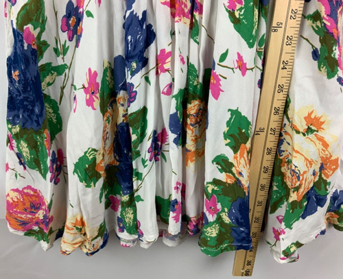 Motel Rocks Womens Dress Size Medium Fit n Flare White Colorful Floral Pockets - Picture 2 of 7