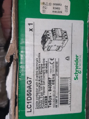 Brand New Schneider Telemecaniq 50A 40HP LC1D50AG7  -3 POLE CONTACTOR NEW IN BOX