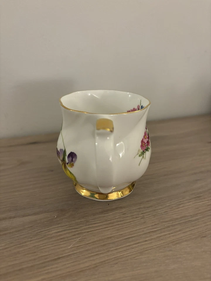 queens fine bone china mug - Image 4 of 4