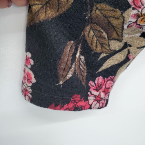 Suéter de mujer floral con ribete de gasa abierto atado trasero talla grande 1X papel tapiz negro - Imagen 8 de 17