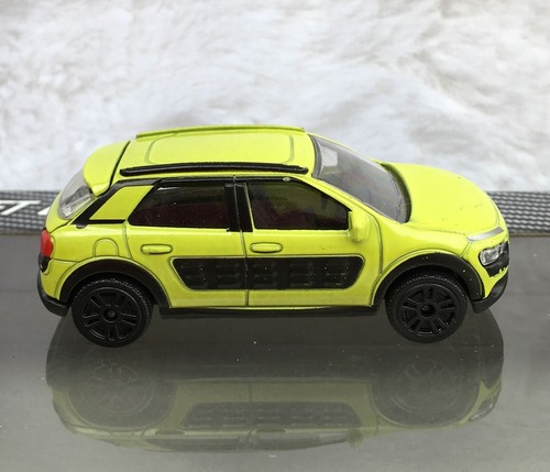 Majorette Citroen C4 Cactus Yellow - D5SB - 1:56 (3") no Package - Picture 3 of 6
