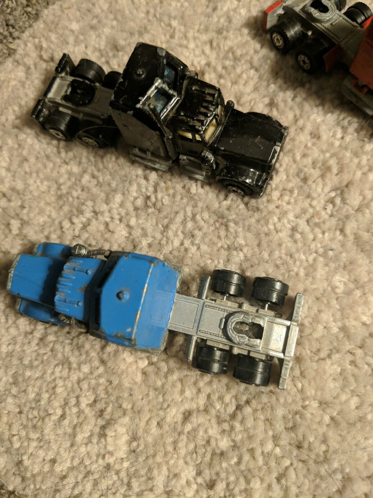 Picture 2 of 4