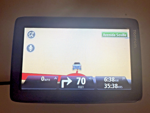 TomTom Via 5" GPS Navigation System 4EQ50-Z1230 Bundle w/ USB and Car Cable - Picture 2 of 5