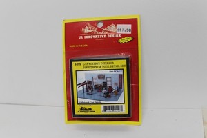 JL Innovative Design 498 HO Scale Gas Station Interior Equipment