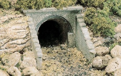 Woodland Scenics HO Scale Culverts - Masonry Arch - Plaster Casting (2-Pack)