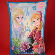 Disney Frozen Northwest Co Elsa and Anna Kid's Throw Blanket 61x42