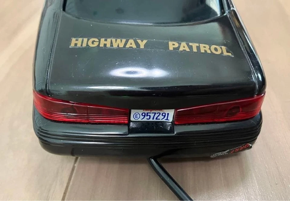 Rare Vintage Lindberg "Dancin' Police Cruiser" Lowrider RC Car LED Hopping Boxed - Bild 4 von 4